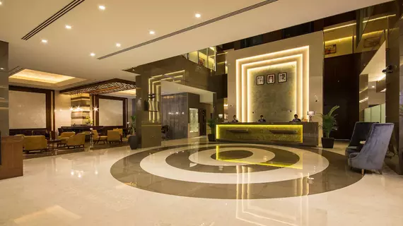 Golden Tulip Media Hotel | Dubai