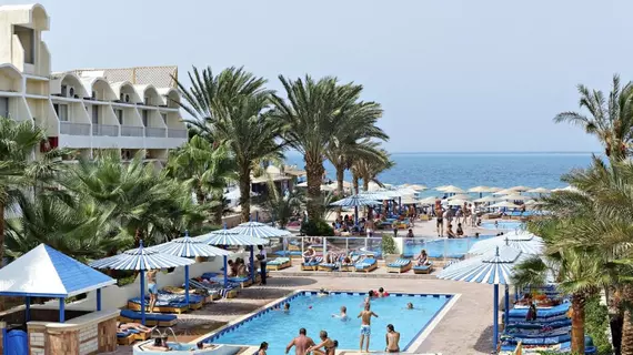 Empire Beach Hotel | Kızıldeniz İli - Hurgada (ve civarı) - Hurgada - Corniche Yolu-Dahar