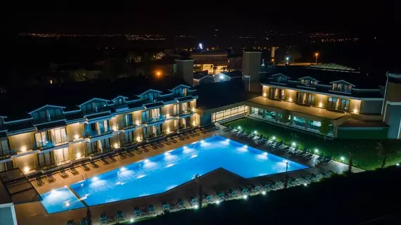 Ramada Resort By Wyndham Pamukkale Thermal Hotel | Denizli