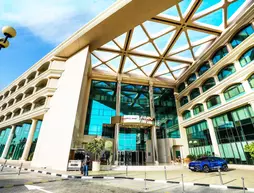 Mövenpick Grand Al Bustan Dubai | Dubai - Dubai